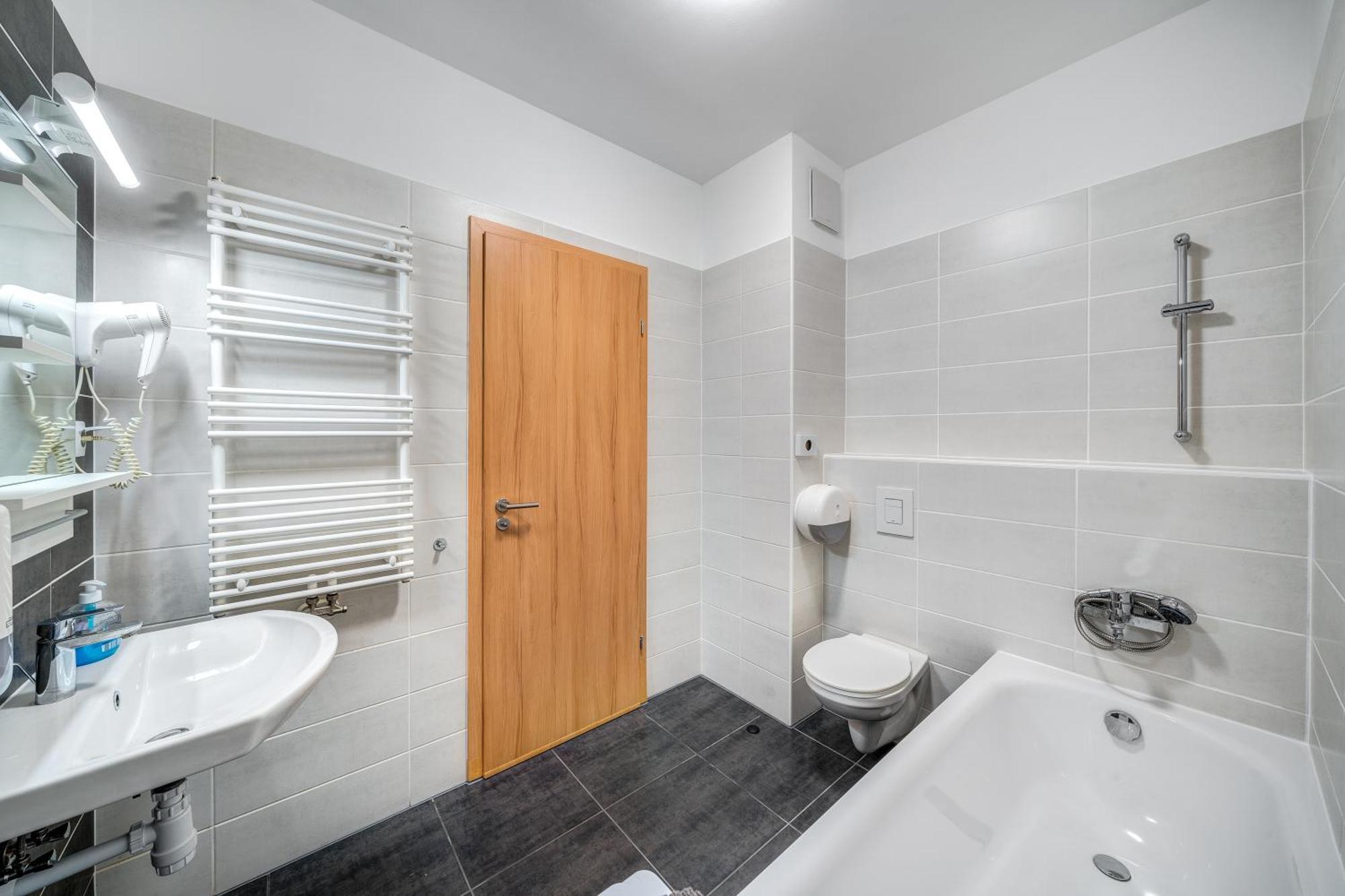Elegance Retreat Апартаменти