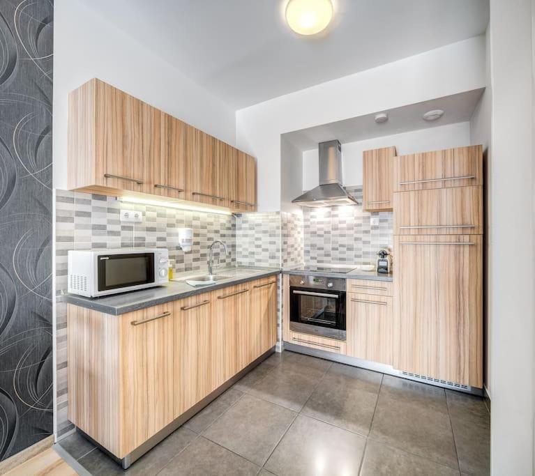 Elegance Retreat Апартаменти *